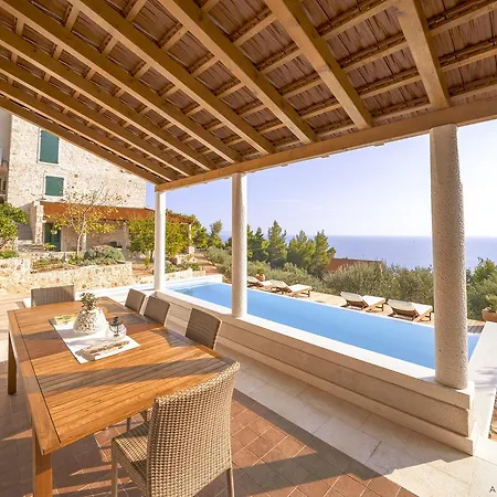 Villa Santa Domenica With Swimming Pool *