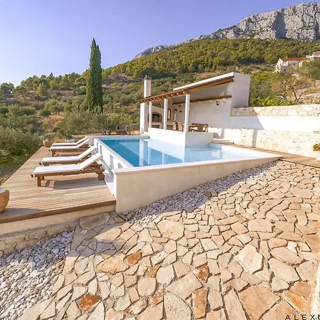 Villa Santa Domenica With Swimming Pool *