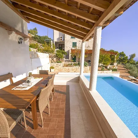 Santa Domenica With Swimming Pool * Sveta Nedelja (Hvar)